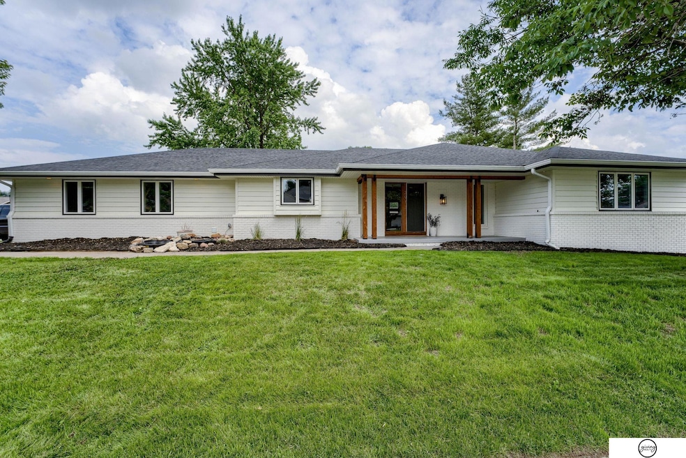 3913 N 207th St, Elkhorn, NE 68022 - photo 1