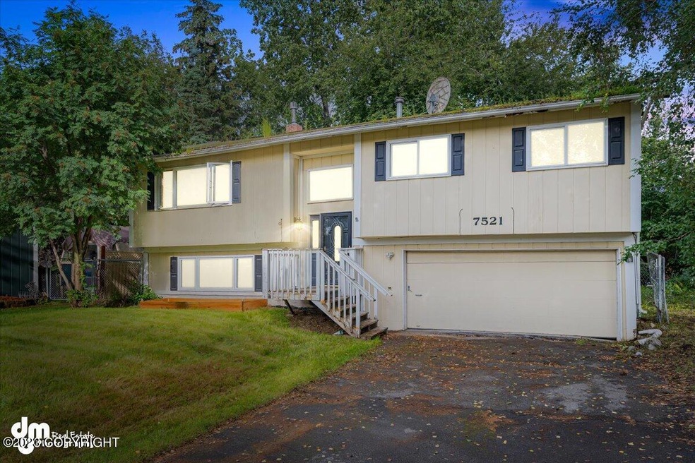 7521 Wade Cir, Anchorage, AK 99518 - photo 1