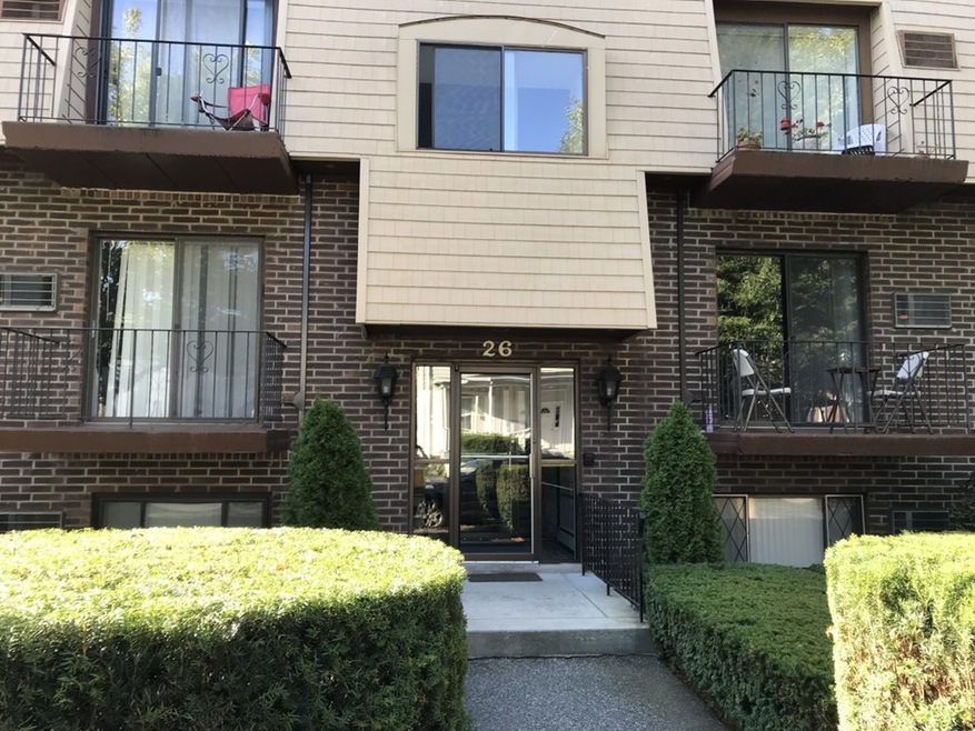 26 Chestnut St unit 11, Wakefield, MA 01880 - photo 1