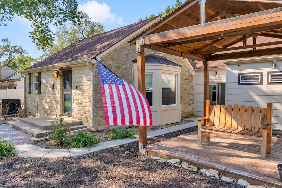 21 N Beech Rd, Wichita, KS 67206 - photo 1