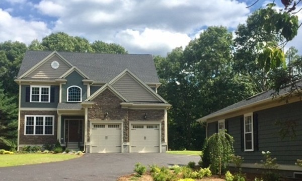 401 Cushman Rd, North Attleboro, MA 02760 - photo 1