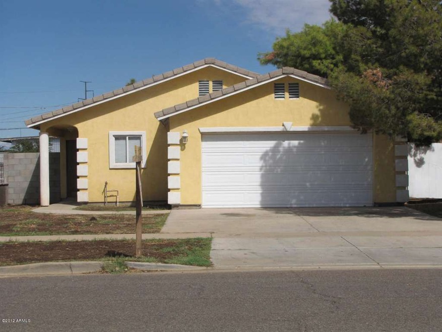 6128 W Palmaire Ave 002