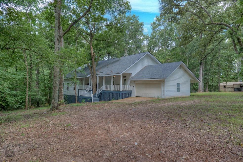 239 Moss Rd, Castor, LA 71016 - photo 1