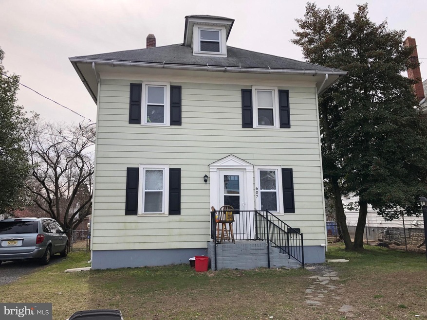 607 E Vine St, Millville, NJ 08332 - photo 1