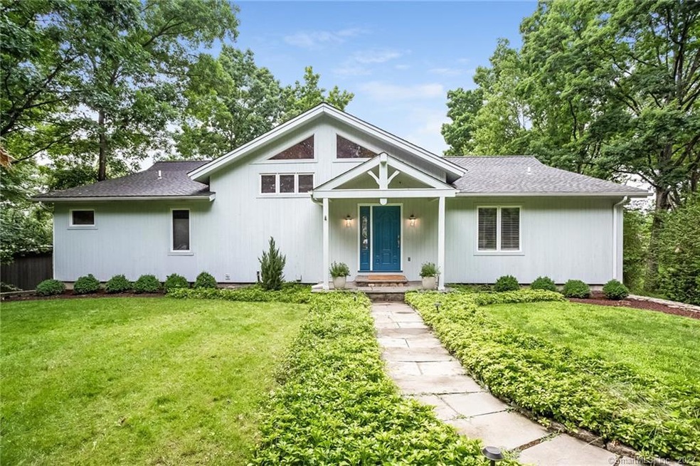 22 Splitrock Rd, Norwalk, CT 06854 - photo 1