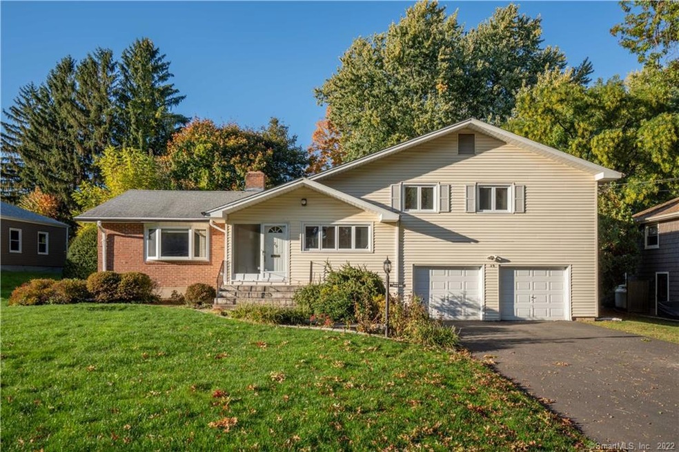 29 Cascade Rd, West Hartford, CT 06117 - photo 1