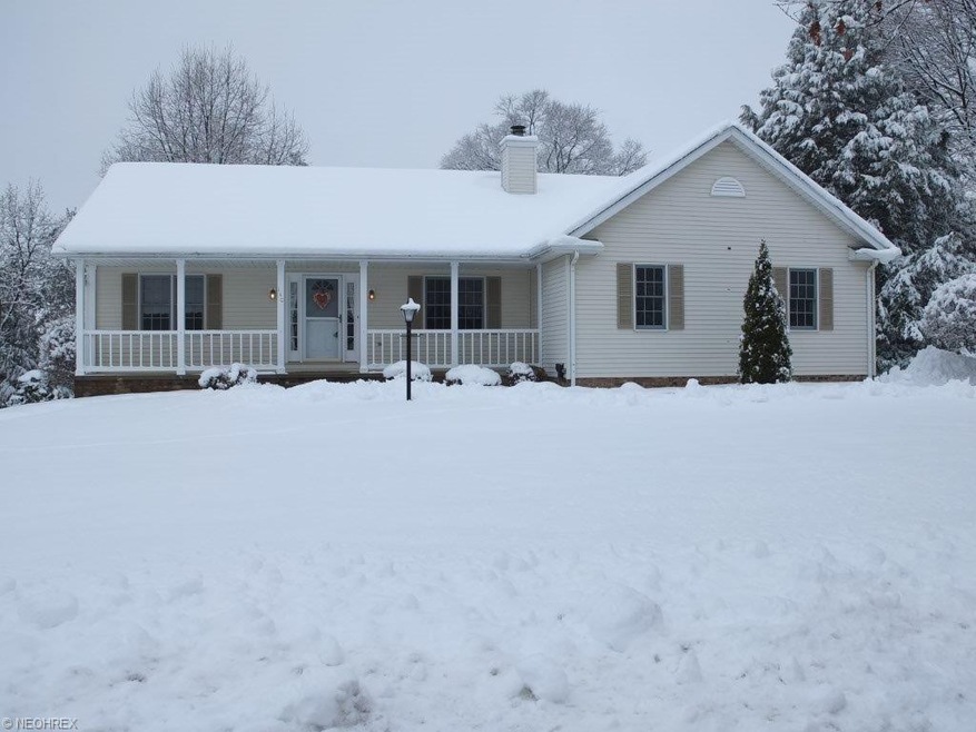 Beautiful, move in ready 3 bedroom, 2 full bath, s