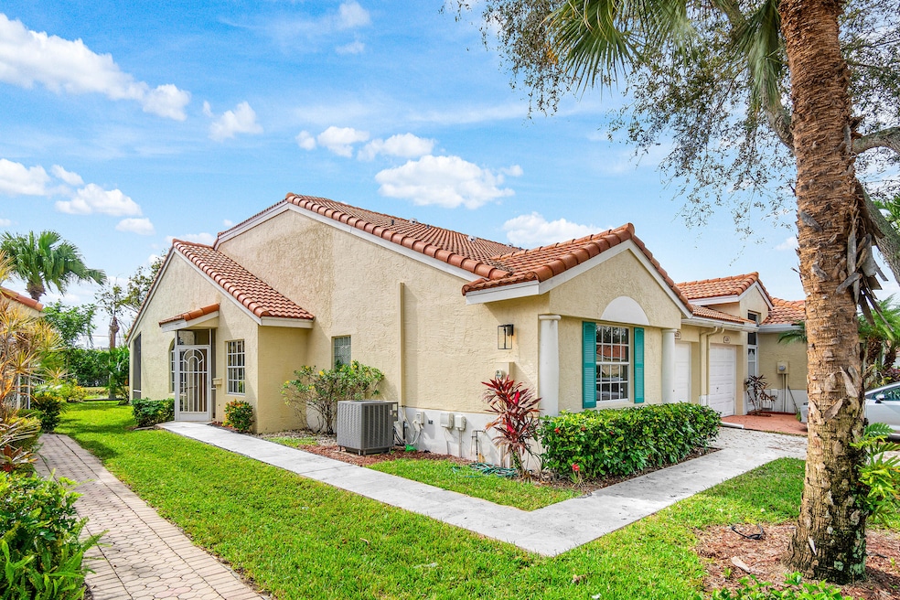 6170 Lake Hibiscus Dr, Delray Beach, FL 33484 - photo 1