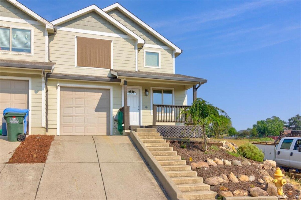 03-208 Northview Drive-3