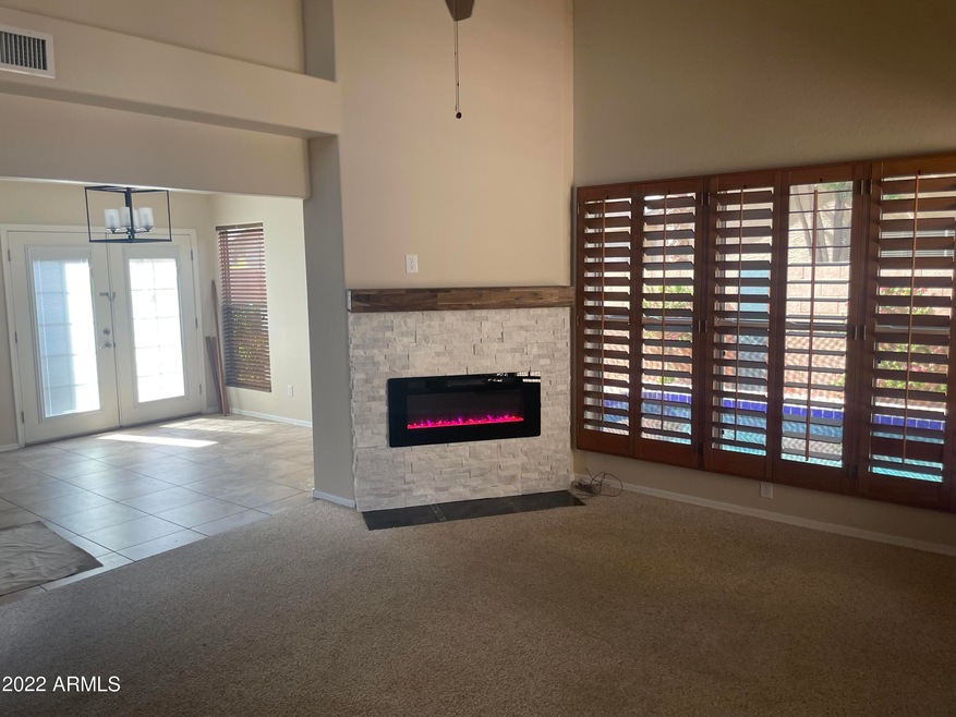 506 E Utopia Rd, Phoenix, AZ 85024 - photo 1