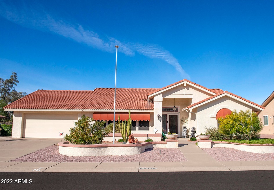 20418 N Desert Glen Dr Front Elevation