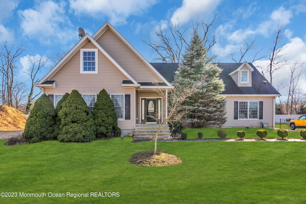 374.5 W Park Ave, Oakhurst, NJ 07755 - photo 1