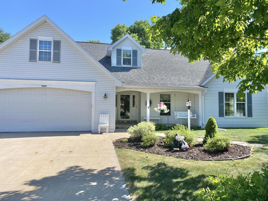 W2807 Oakridge Drive