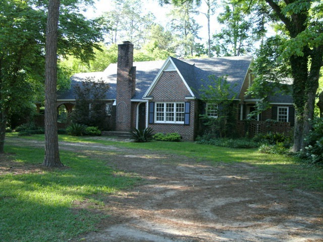 1218 W 3rd Ave, Albany, GA 31707 - photo 1
