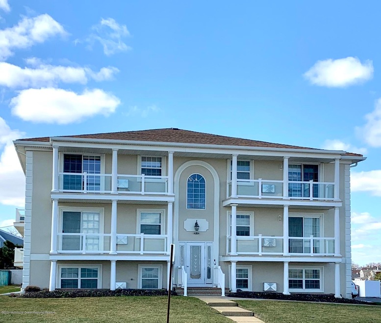 809 Ocean Ave unit 6, Avon By the Sea, NJ 07717 - photo 1