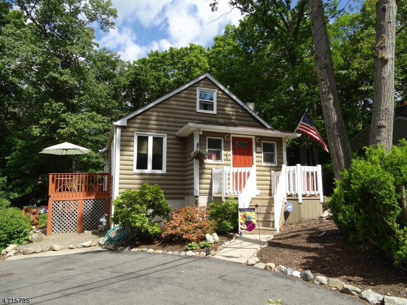 48 Maple Rd, Ringwood, NJ 07456 - photo 1