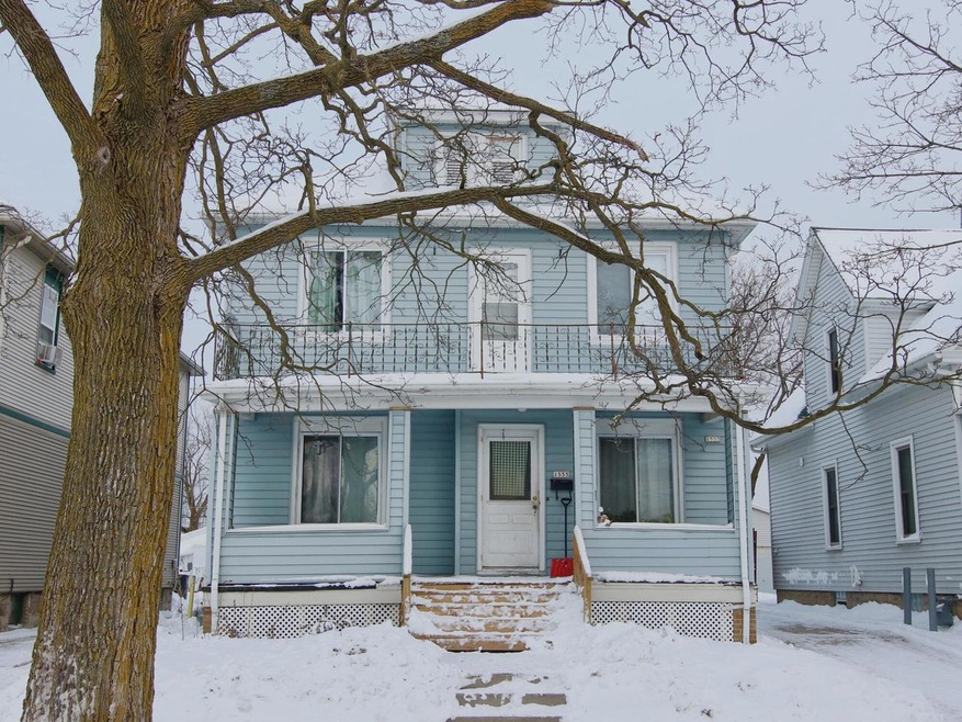 1555-1553 N 15th Street