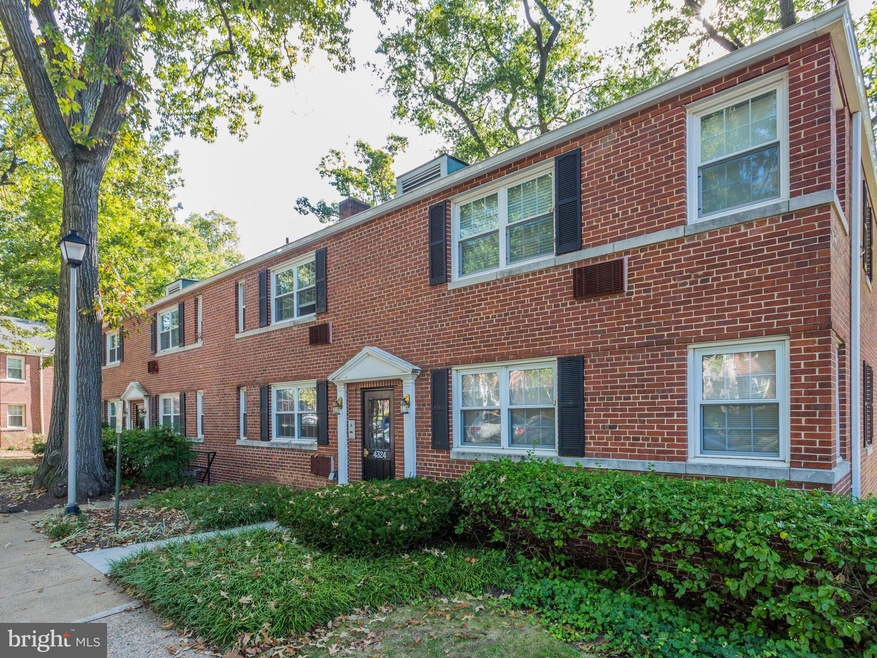 4322 2nd Rd N unit 4, Arlington, VA 22203 - photo 1