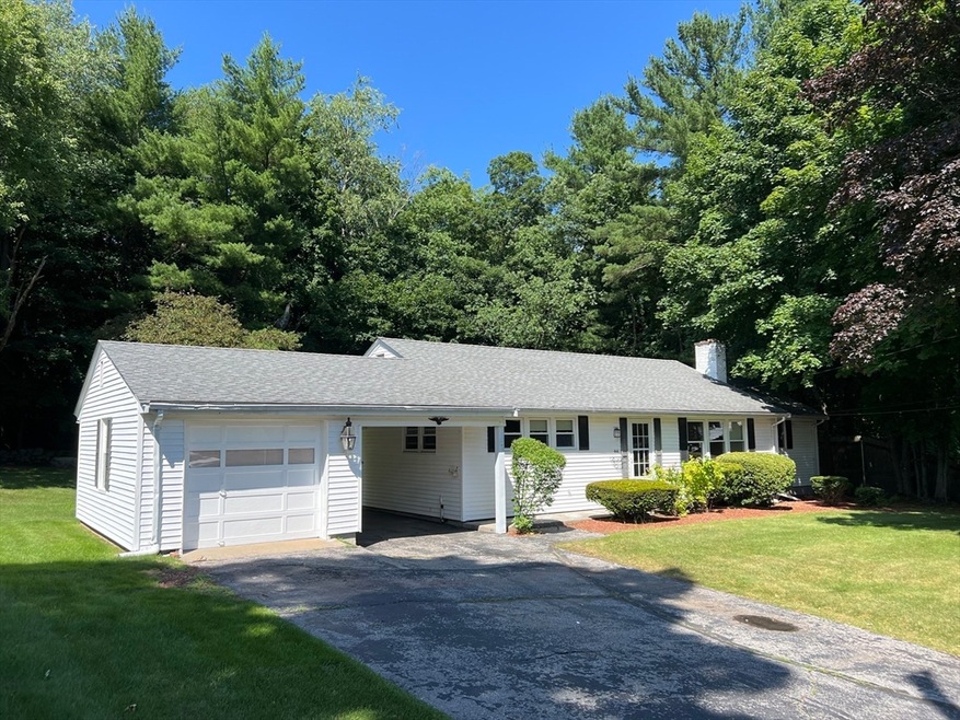 44 Chevy Chase Rd, Worcester, MA 01606 - photo 1