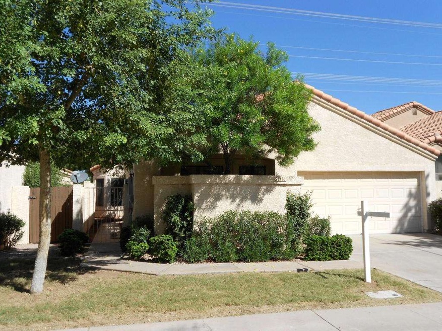 1 House Front