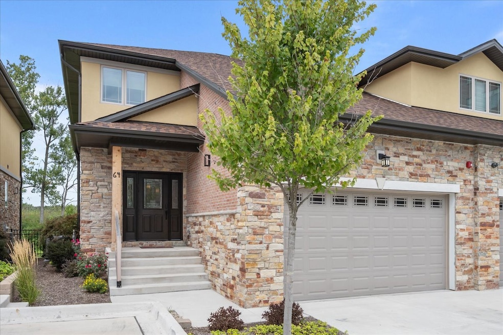 64 Prairie Ct, Wheeling, IL 60090 - photo 1