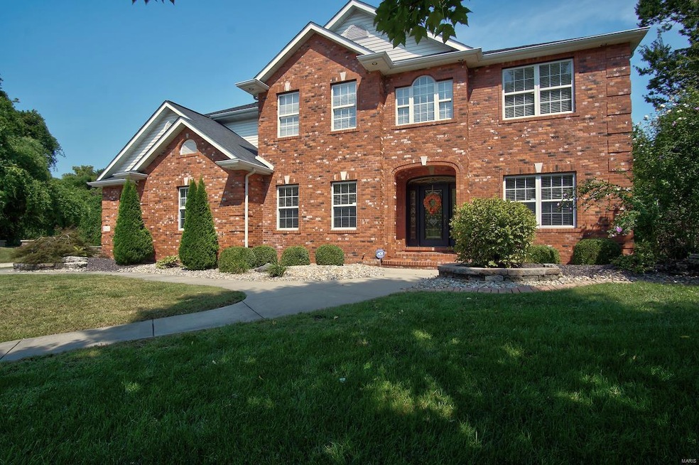 13 Timberwood Dr, Maryville, IL 62062 - photo 1