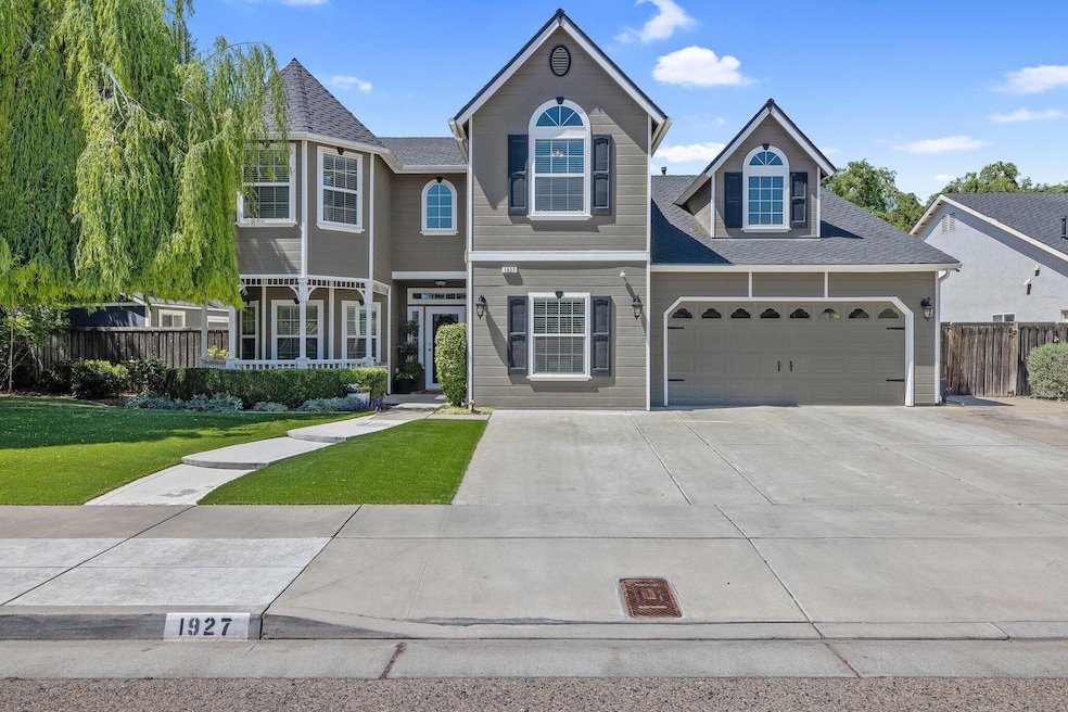 1-web-or-mls-713A9343