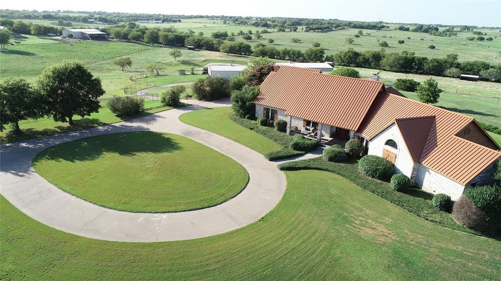 149 Serrano Ct, Weatherford, TX 76087 - photo 1