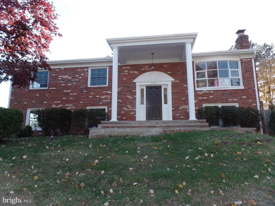 13328 Nickleson Dr, Woodbridge, VA 22193 - photo 1