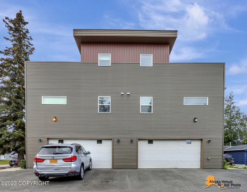 5505 Lucky Rd unit A, Anchorage, AK 99504 - photo 1
