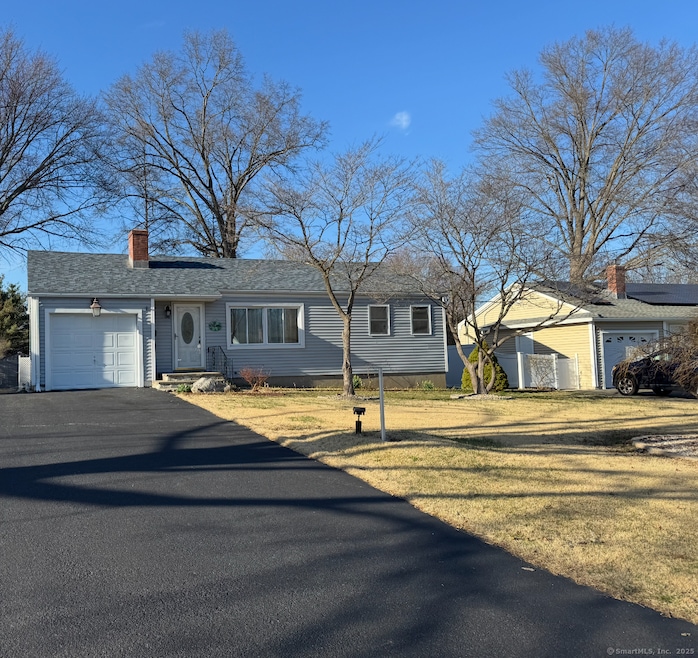 Welcome to 96 Harding Street, Wethersfield CT 0610