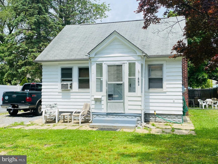 222 Fenimore St, Vineland, NJ 08360 - photo 1