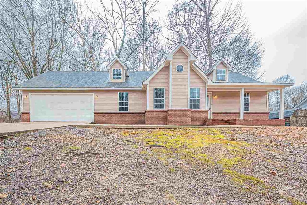 378 Cherokee Hls Ave  