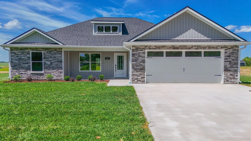 407 W Francis St, Sturgeon, MO 65284 - photo 1