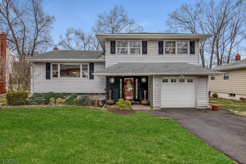 24 Canterbury Dr, Scotch Plains, NJ 07076 - photo 1