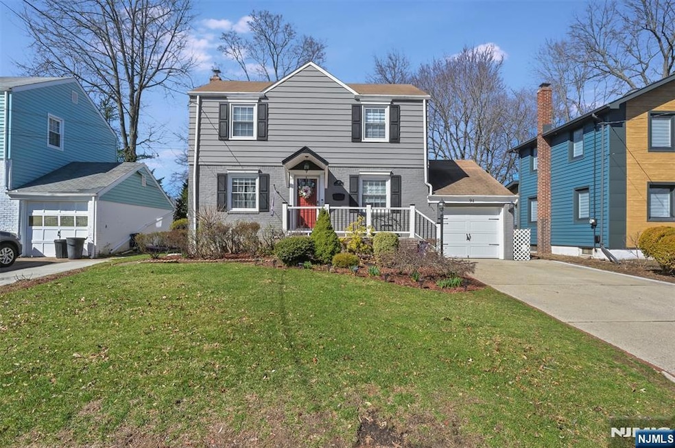 94 Hillcrest Dr, Dumont, NJ 07628 - photo 1