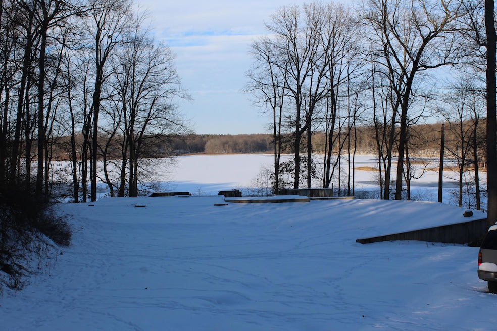 For Sale $285,000 • Co-Listing Agent