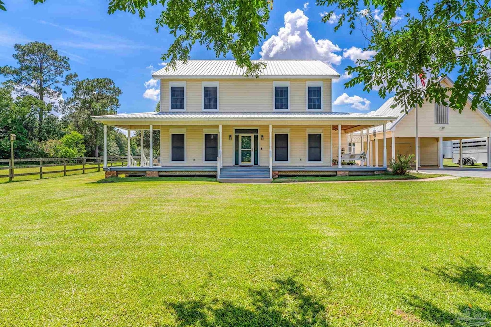 Under Contract $799,500