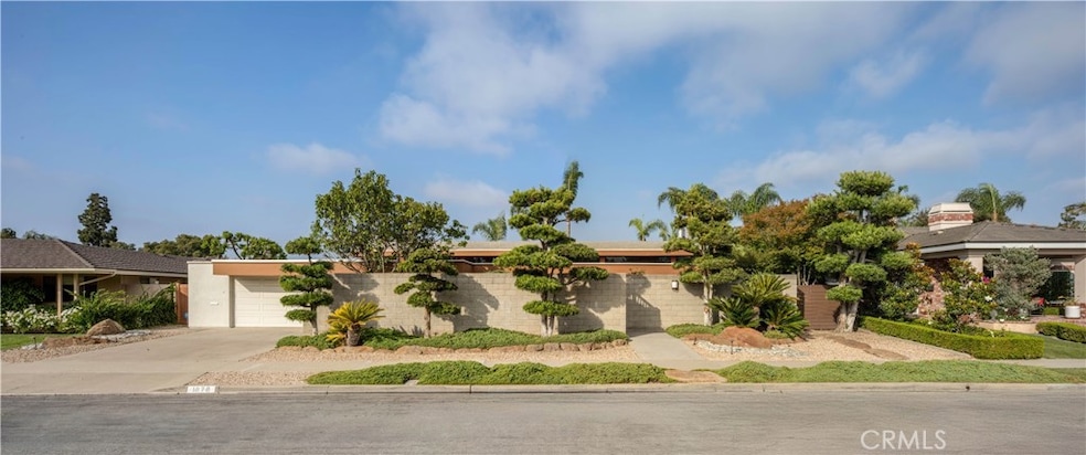 Sold $3,150,000 • Co-Listing Agent