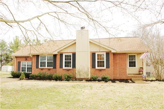 WELC0ME HOME- CLOSE TO NEW REC CENTER!