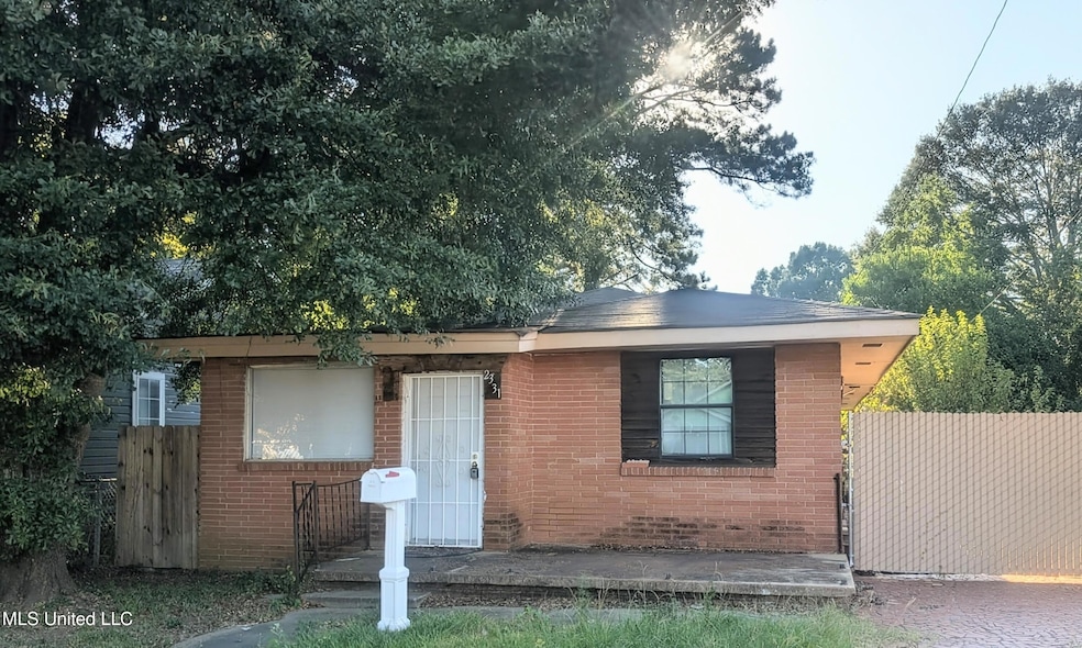 2331 Ludlow Ave, Jackson, MS 39213 - photo 1