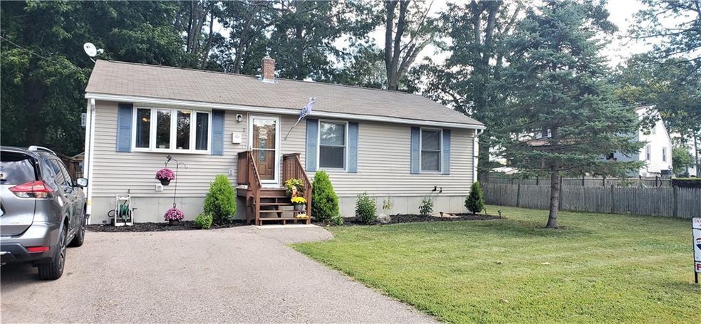 5 Regnaire Ct, West Warwick, RI 02893 - photo 1