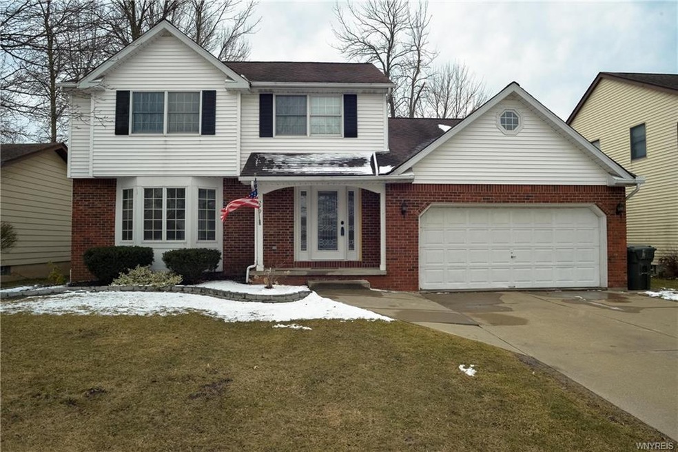 279 Selkirk Dr, North Tonawanda, NY 14120 - photo 1