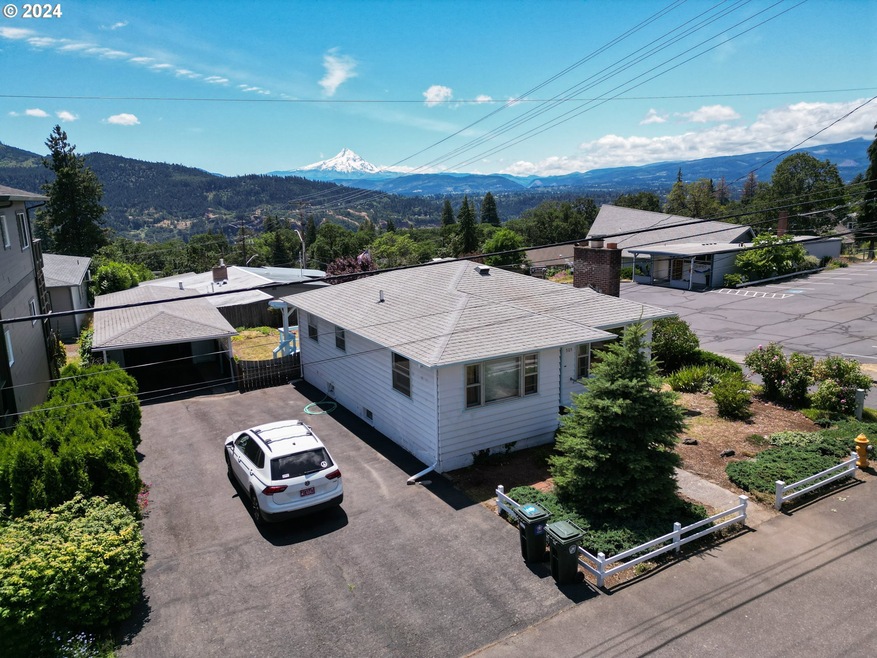 Sold $616,000 • Co-Listing Agent