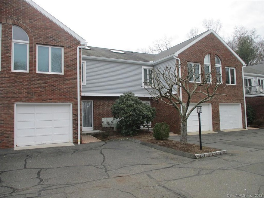 97 W Norwalk Rd unit 13, Norwalk, CT 06850 - photo 1