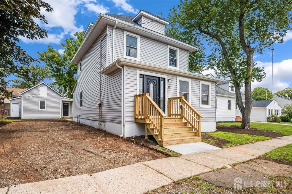 Sold $785,000 • Co-Listing Agent