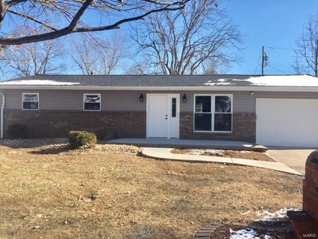 120 Maryknoll Dr, Maryville, IL 62062 - photo 1