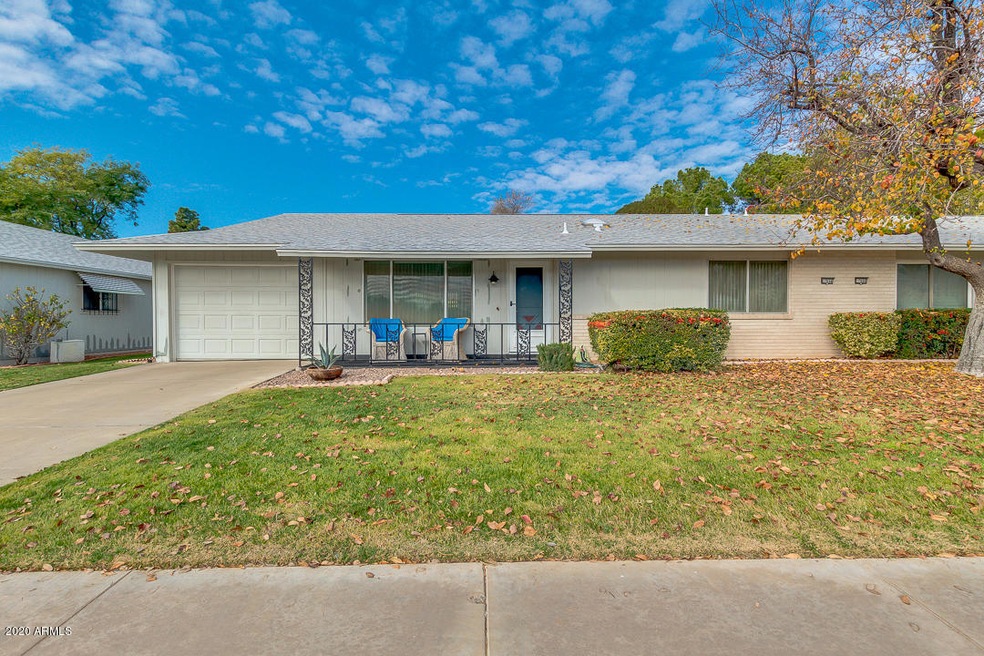 17664 N Del Webb Blvd, Sun City, AZ 85373 - photo 1