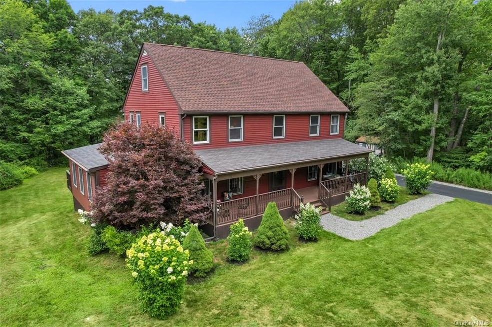 538 E Mountain Rd N, Cold Spring, NY 10516 - photo 1