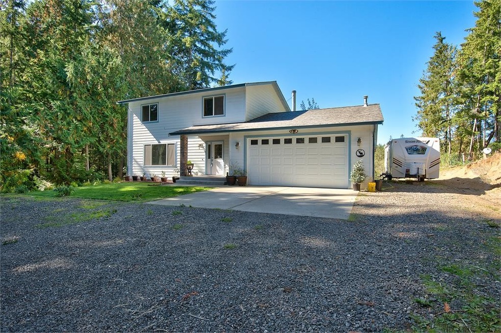 639 Viola Place W, Seabeck, WA 98380 - photo 1